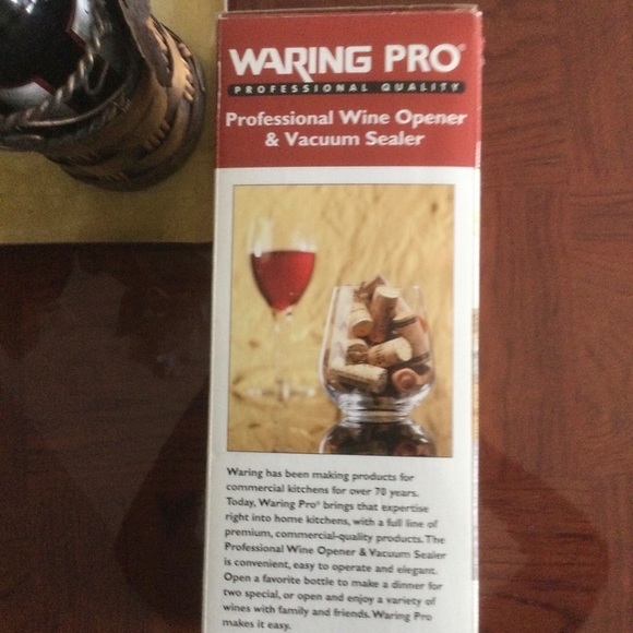 New Waring Wine Opener with Preserver Silver🎁 - Picture 5 of 5